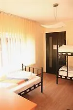 Crazy Duck Hotell 3*